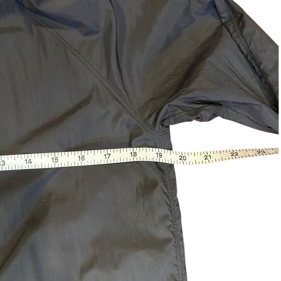 LULULEMON Black Seek the Sky Jacket Packable Water Resistant Women Size 10 or 12 - Picture 5 of 11